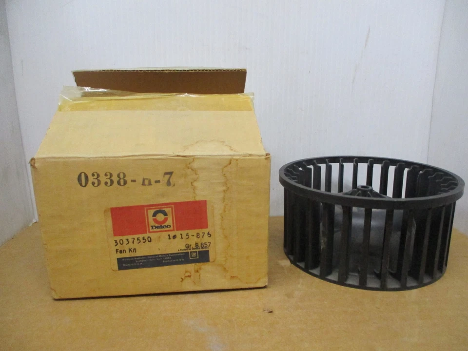 Heater Blower Motor Fan / Cage GM 3037550 - Image 3 of 3