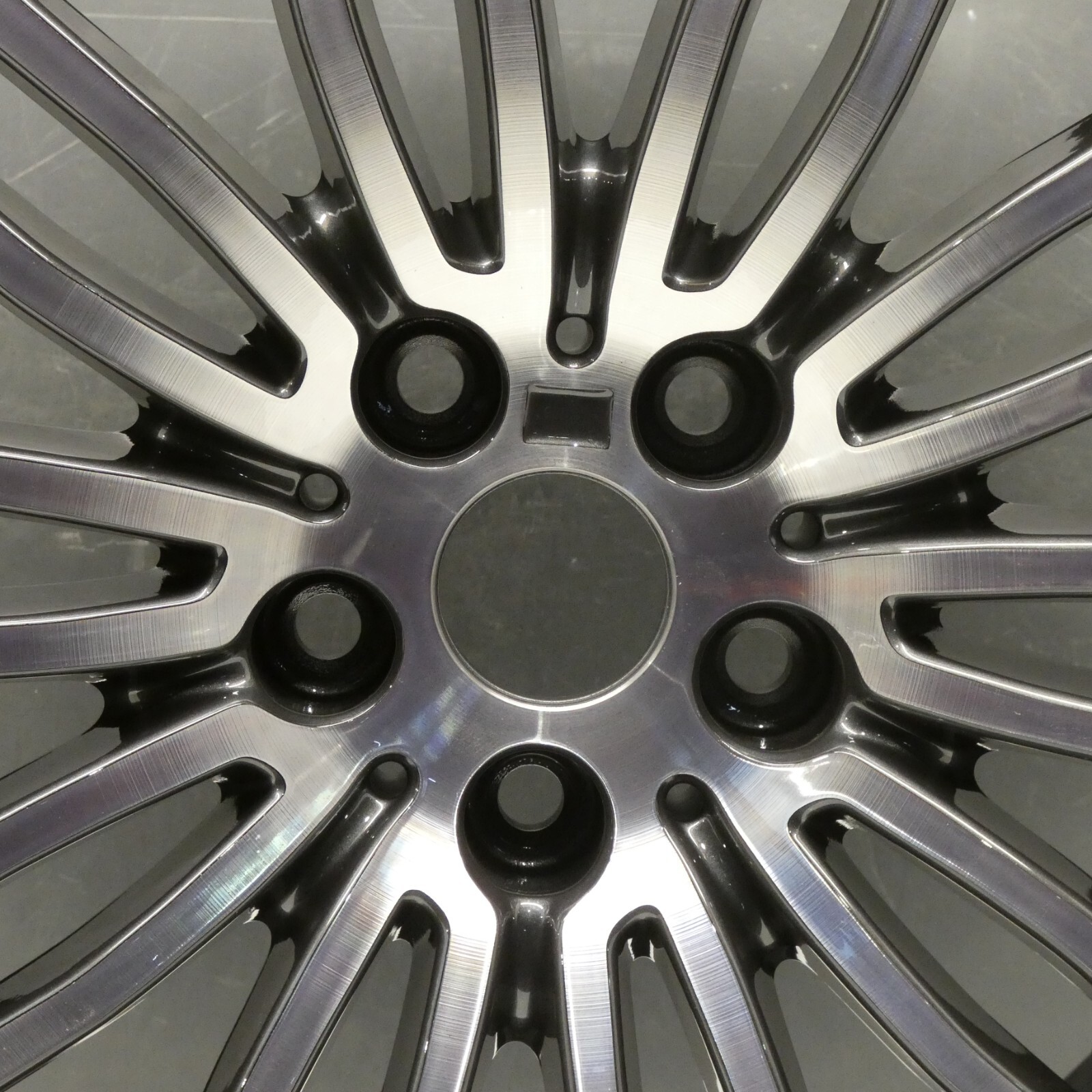 7856926 BMW G30 5 Serries La Double Spoke 664m 9 X 19