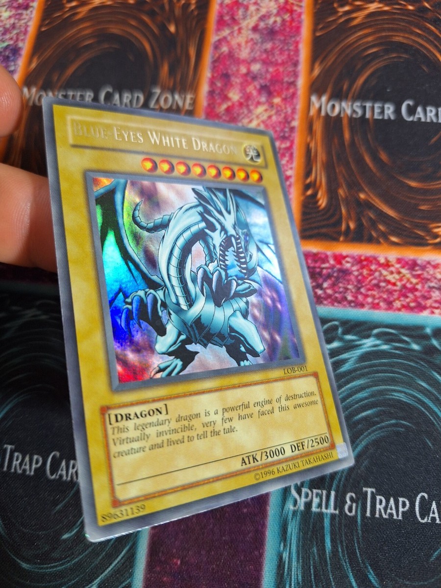Yu-Gi-Oh! Blue-Eyes White Dragon LOB-001 Ultra Rare OG Unlimited
