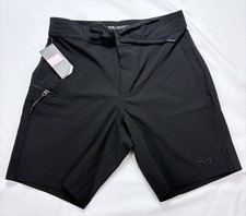 TYR Men Mobius Solid Performance 9" Board Shorts Black Hydrosphere Sz 28