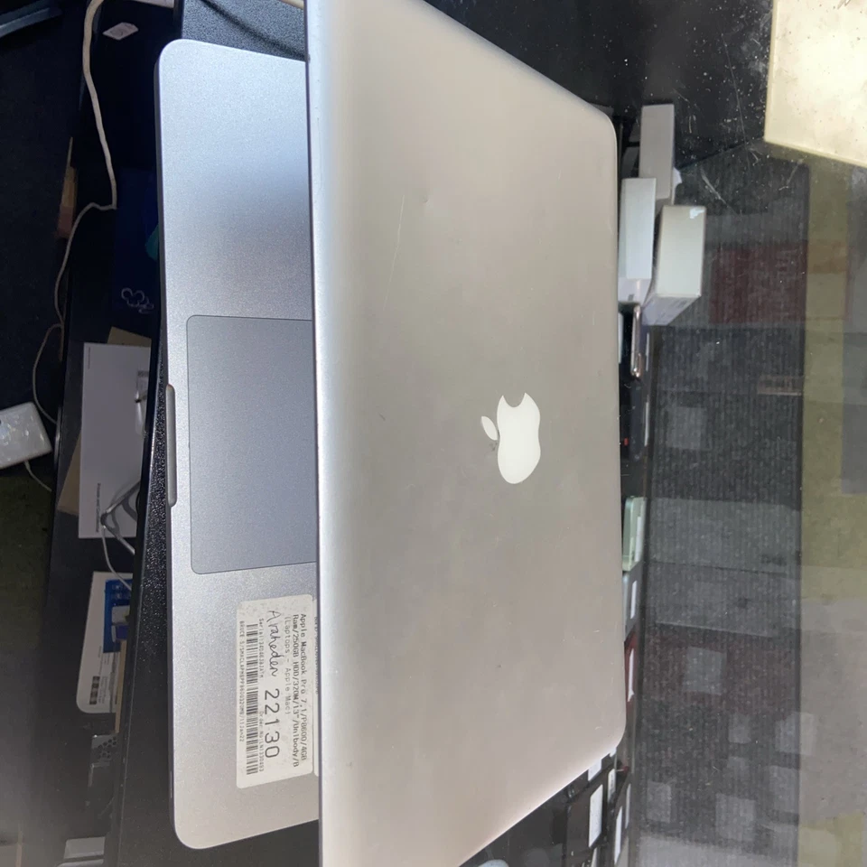 Apple MacBook Pro 13" 2011 · i5 · 4GB · 256GB, photo 4 of 4