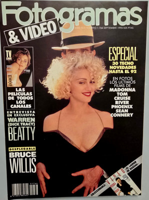 Madonna - Very rare newspaper from Spain from 1990 (Full magazine ) 45