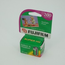 FujiFilm Super HQ 35mm 200 Speed 24 Exposure Color Film USA Expired 04/2008