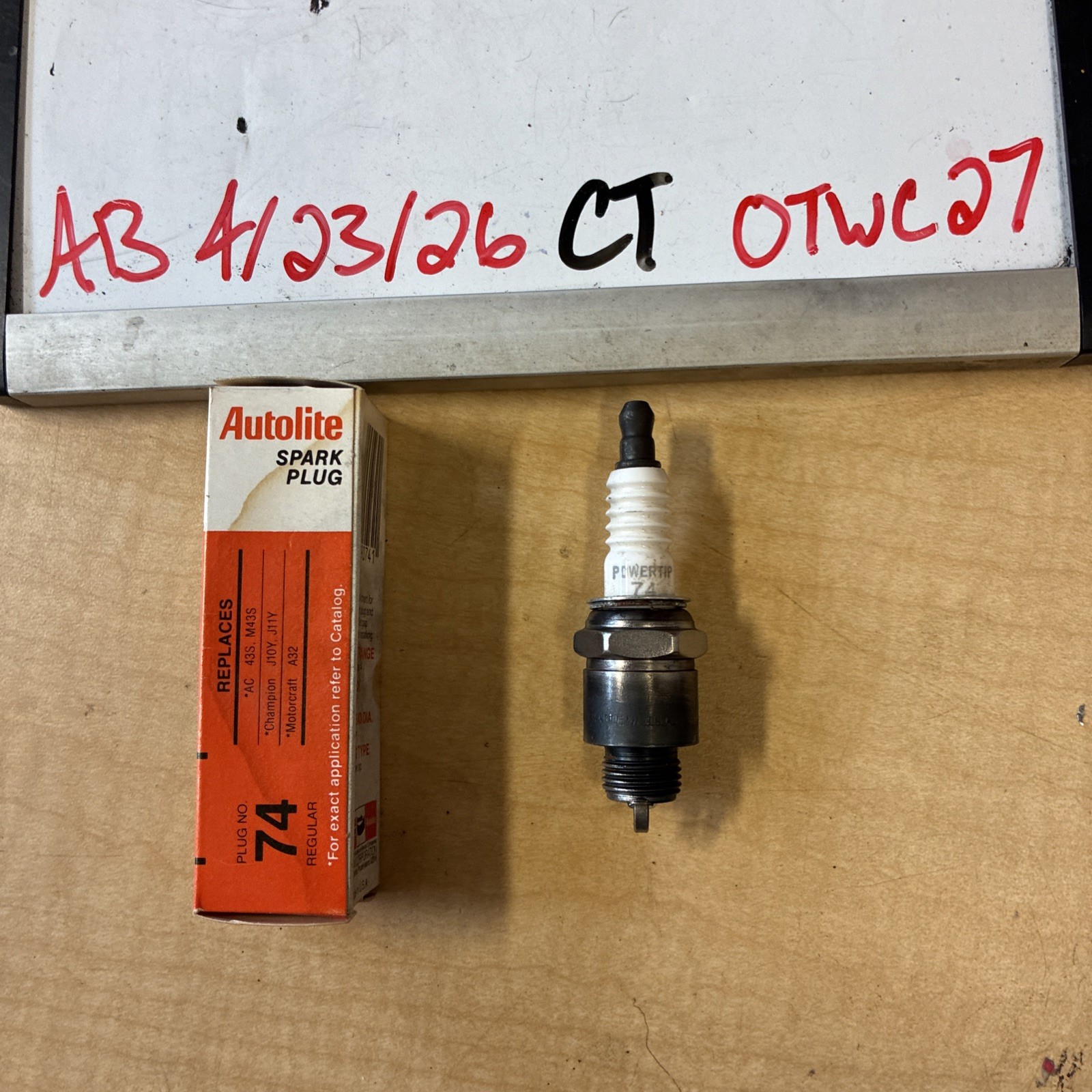 1 NOS Spark Plug Autolite 74 Nos OEM Sold Individually Champion L-87Y
