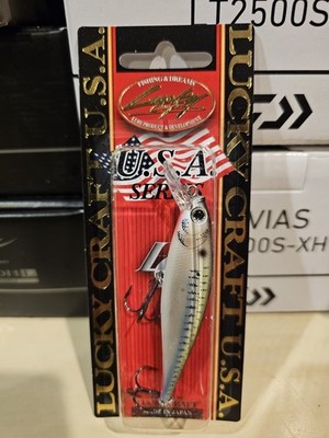 lucky craft pointer 78SP 3 1/8''  suspending Live Threadfin Shad