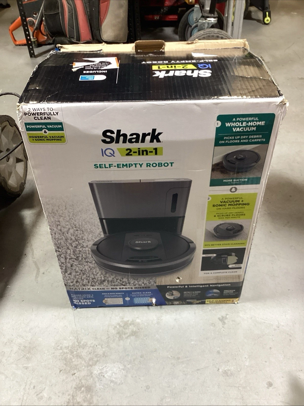SHARK IQ 2-in-1 Robot Vacuum and Mop SELF-EMPTY ROBOT RV2402WS NEW