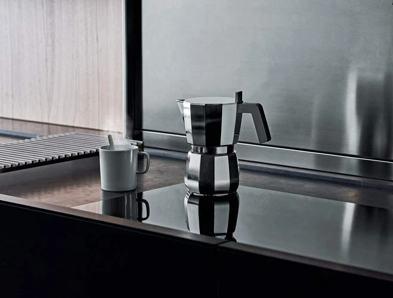 Espresso Coffee Maker Alessi DC06/9 FM Moka in Aluminium 9 Cups - INDUCTION, fotografia 3 di 4