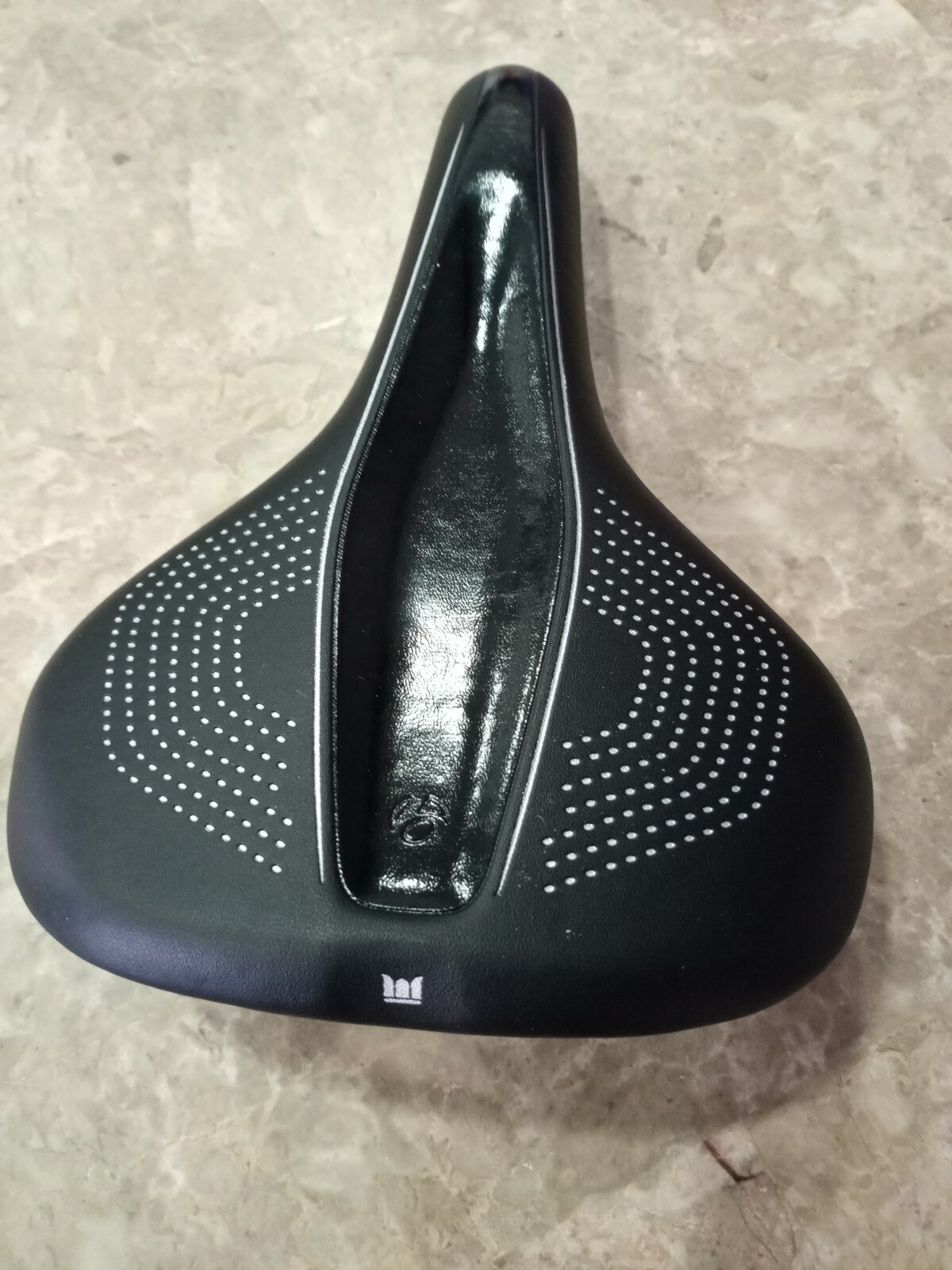 bontrager nebula saddle
