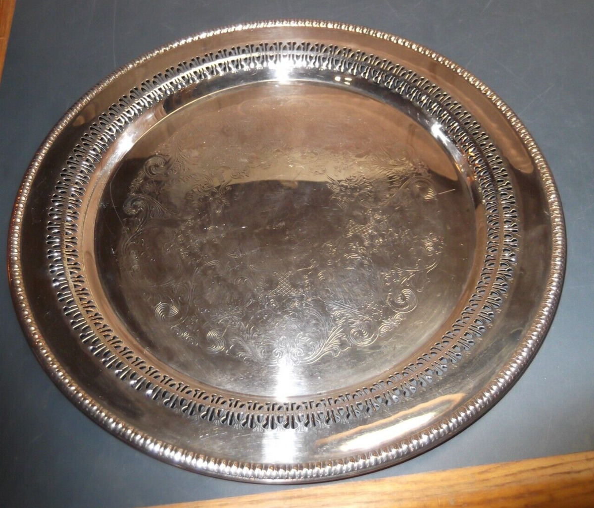 【Rogers & Bro】 ティルティングピッチャー　スタンド Amazon.com: Raybee Heavy Duty Clothes Rack for Hanging