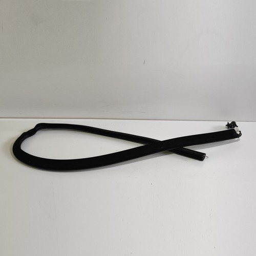 PROFILATO GOMMA PORTA LATERALE ANTERIORE DX ALFA ROMEO 147 ORIGINALE 46820722 - Imagen 3 de 6