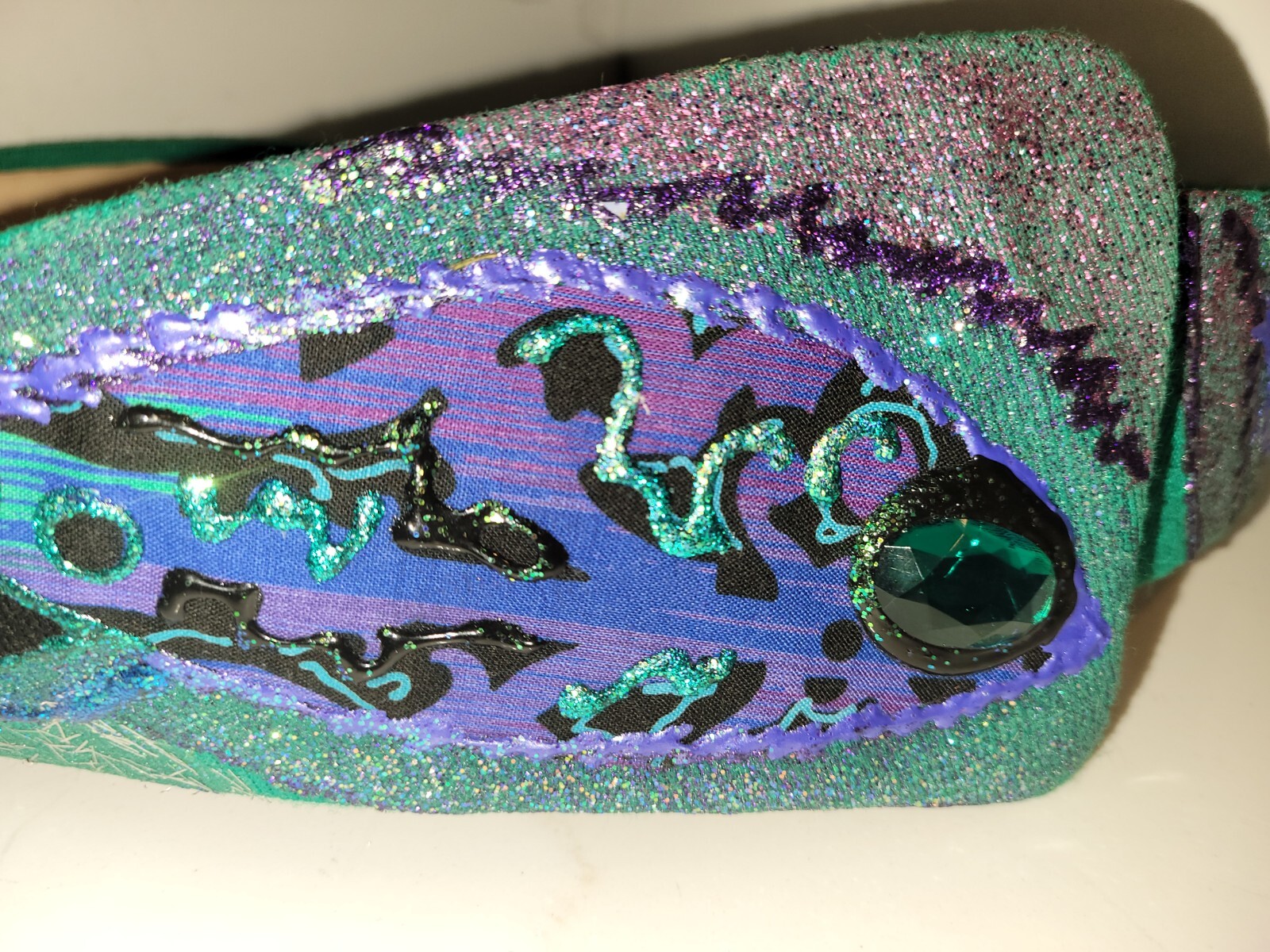 Picture 2 of 8