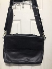 Authentic Hugo Boss Pebbled Leather Shoulder Messenger Bag Retail 799