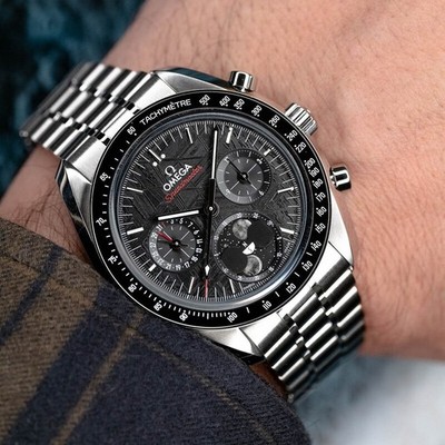 Omega Speedmaster Moonphase Meteorite - 304.30.43.52.01.001