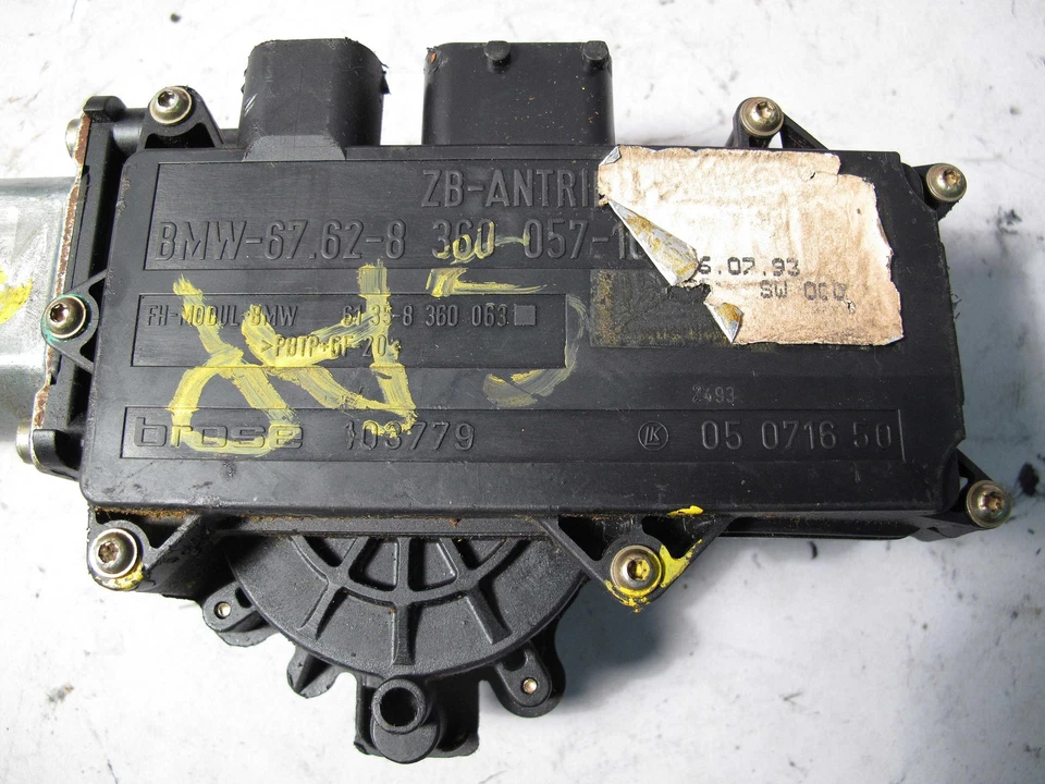 Motor de tracción de ventana delantera izquierda BMW E36 2 puertas cupé 1992-1993 318is 325is usado OEM Foto 3 de 3