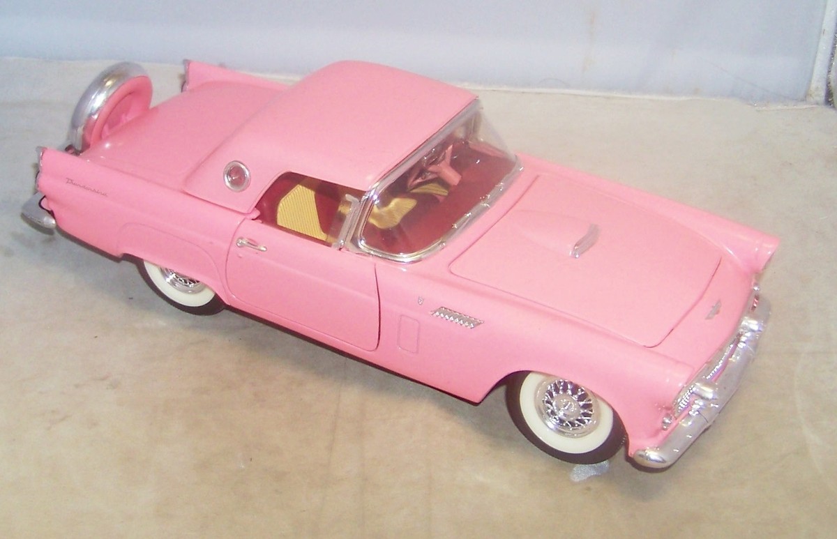 REVEL - Revell レベル THUNDERBIRD ダイキャストミニカー 1:18 REVELL 1956 FORD THUNDERBIRD HARDTOP CONVERTIBLE PINK ISSUED