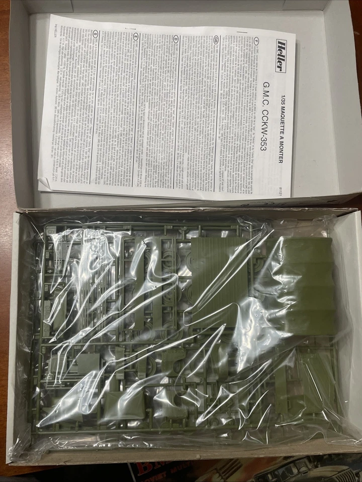 Camión GMC CCKW 353 - Kit Heller sin montar escala 1/35 #81121 Foto 3 de 4