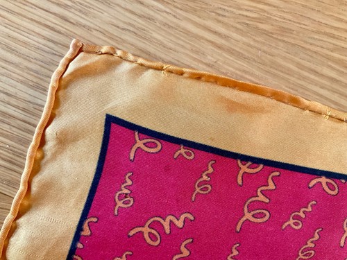 LARGE VINTAGE 2005 EUROPEAN UNION COMMEMORATIVE 100% SILK SCARF EU LOGO H/ROLLED - Picture 9 of 9