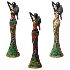 Afrikanische Statue, kreatives Porträt, Kunstobjekt, Frauenfigur, handgefertigt