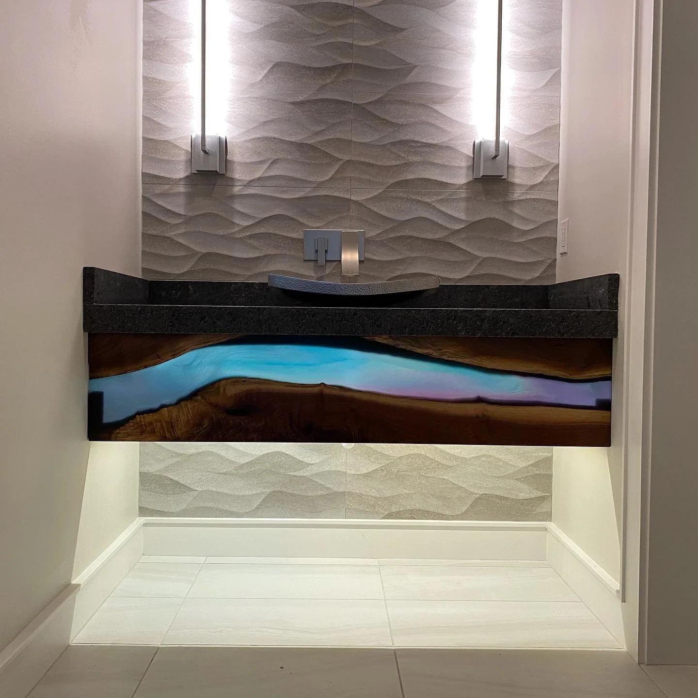 Blue Epoxy Resin Countertop Slab for Kitchen Island or Bathroom Vanity