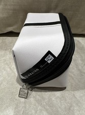 United Airlines Saks Fifth Avenue Travel Bag compact Makeup Toiletry Pouch Case