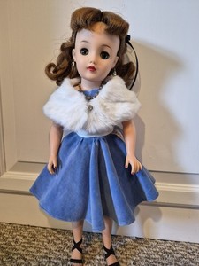 Corolle Poupée Miss Ballerine rose grenadine au meilleur prix sur
