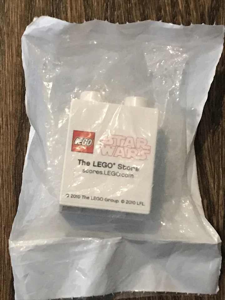 rare R2D2 star wars lego store 2010 master builder event (sealed)  Foto 4 de 4