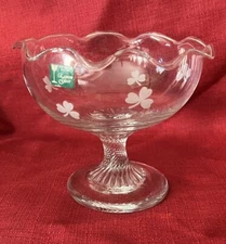 Eamon Glass Shamrock Etched Pattern Compote Footed Dish Ruffled Edge Ireland