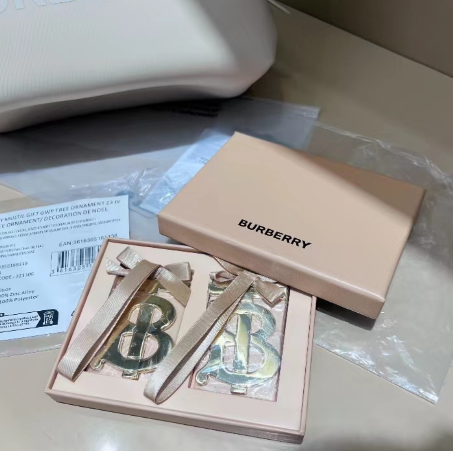 Burberry Beauty Bag Pendant 2023 GWP Gift Sealed Tree
