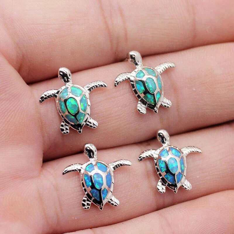 Lovely Blue and Green Turtle Earrings Women SeaTurtle Studs