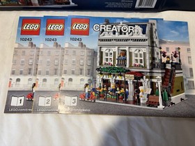 LEGO Creator Expert: Parisian Restaurant (10243) Retired 95% Complete W/ Manual