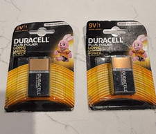 Duracell Plus 9V Alkaline Battery, pack of 2 - large square batteries
