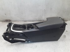 Opel Insignia A 2011 Armlehne DEV514186