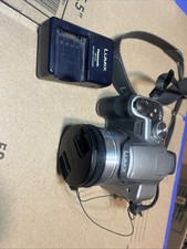 Panasonic Lumix DMC-FZ18 8MP Digital Camera 18x Optical Zoom  Charger - Works
