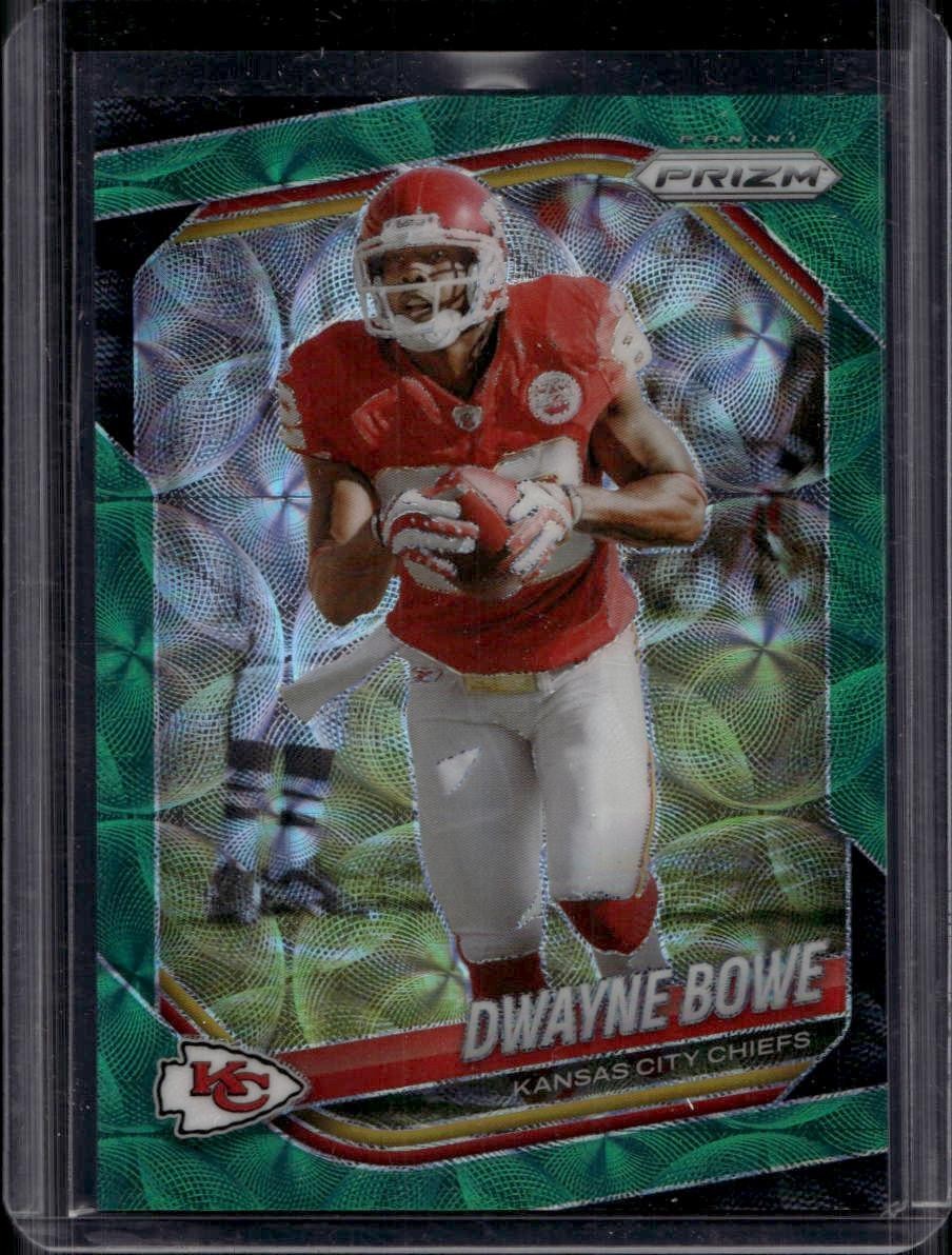 2025 Panini Prizm #46 Dwayne Bowe Green Scope #/75