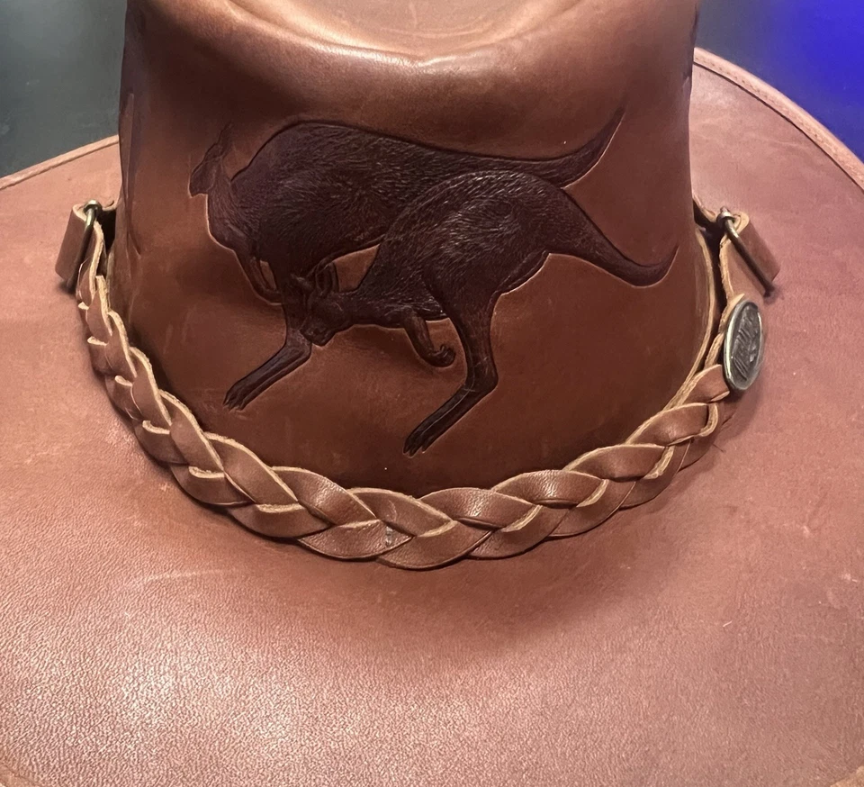 Sombrero de cuero suave australiano Overlander de colección piel de canguro trenzado en relieve Foto 2 de 4