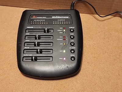 dbx MC6 MINI COMP コンプレッサー dbx Professional Products MC6 Mini-Comp DBX Desktop