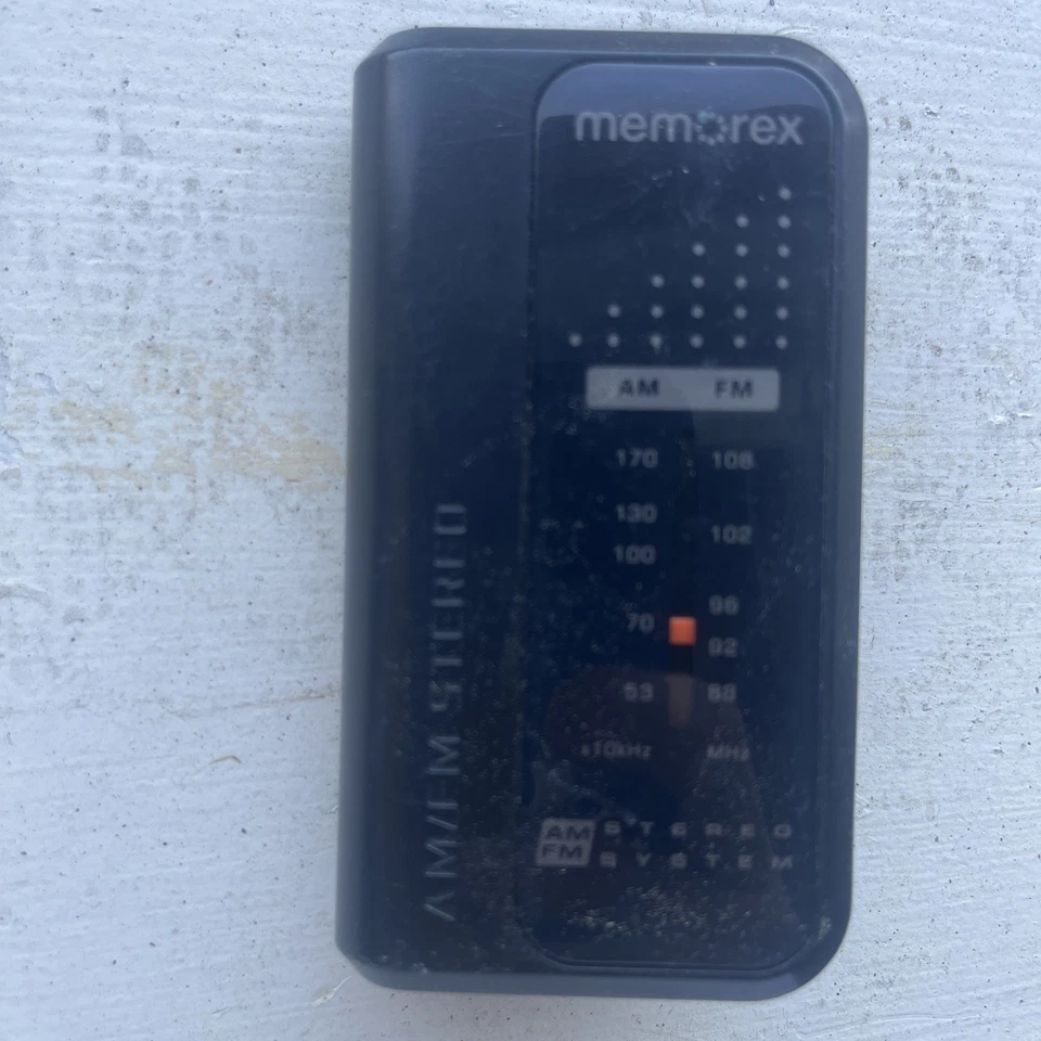 Memorex AM/FM Stereo System Portable Pocket-Sized Walkman Model MR4240 * WORKS * - Image 2 of 4