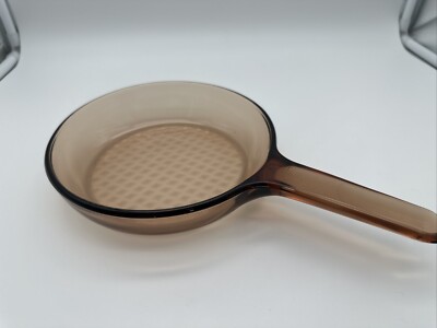 Amber Glass Vision Corning USA Visionware 7'' Waffle Bottom Skillet Fry Pan 