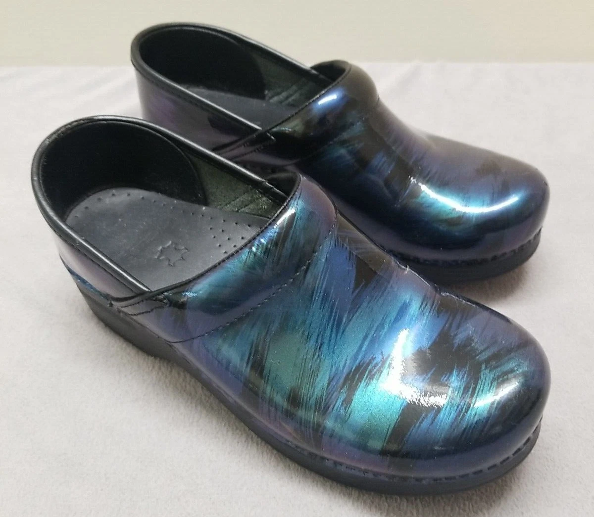 Green dansko clogs clearance