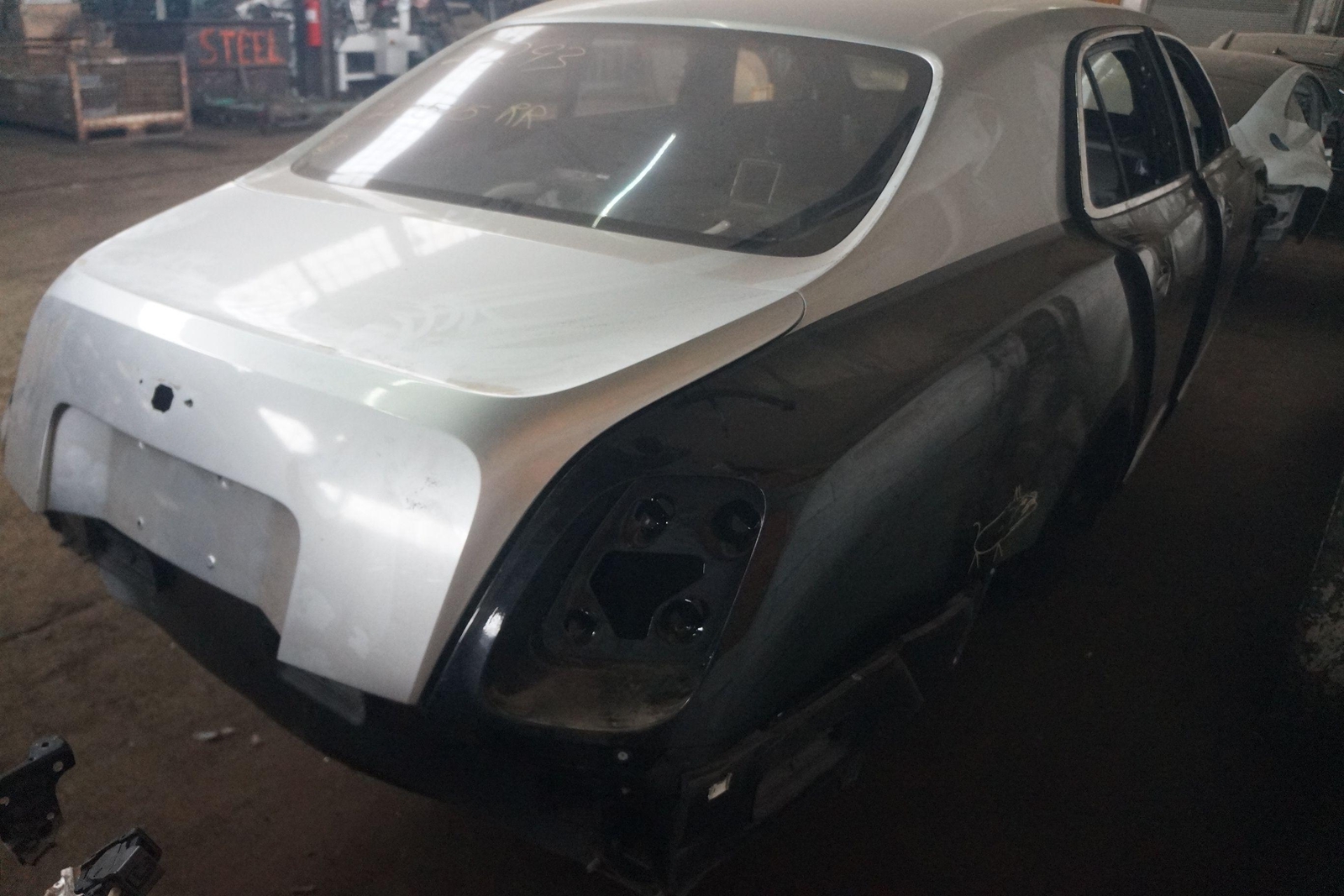 Rear Right Quarter Panel Body Structural Cut Black Bentley Mulsanne 2015 *Note*