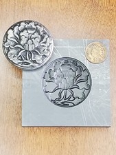 Flower Round 3D Graphite Ingot Mold for Gold Silver Copper Tin Melting Casting