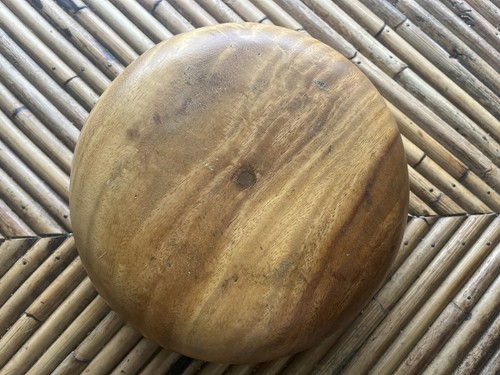 Beautifully Hand carved Vintage Hard Wood Bowl Safari Themed. - Picture 11 of 12