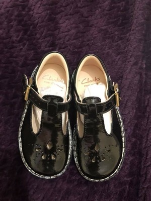 clarks yarn weave black