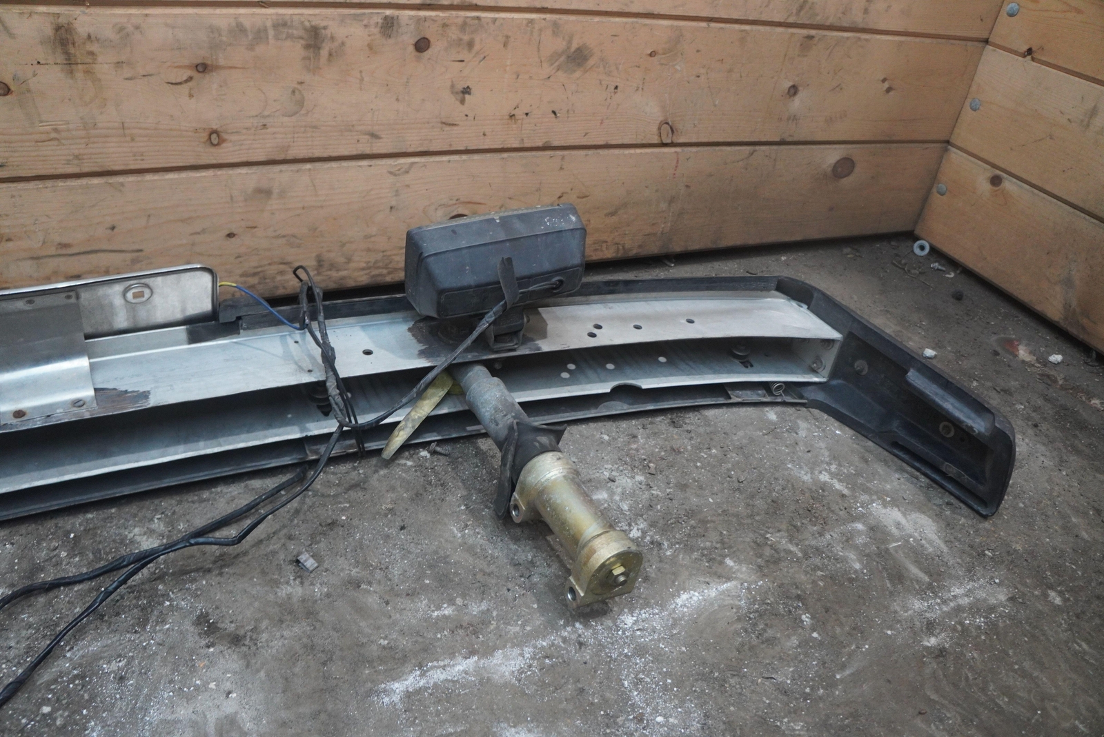 Front Bumper Cover Assembly OEM Bentley Mulsanne 1988