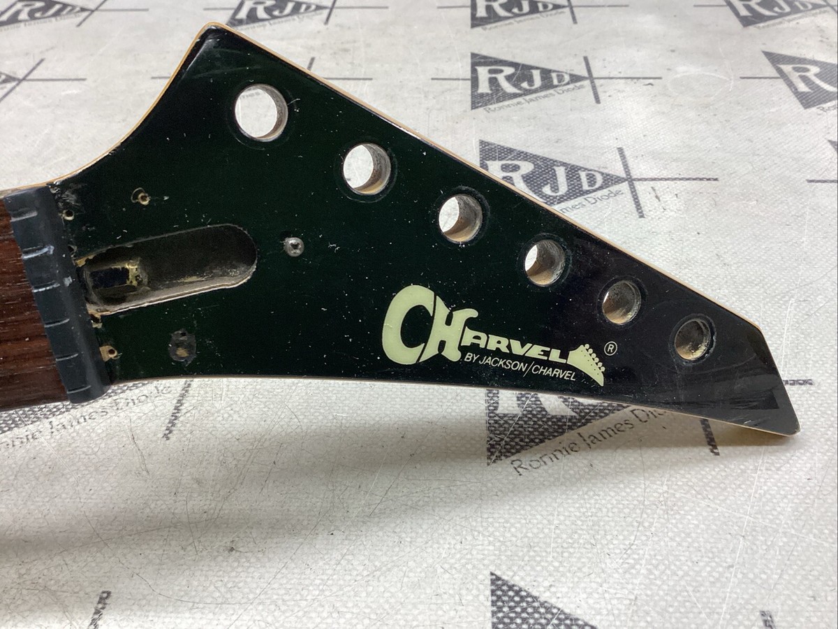 Charvel　WLE-4G Charvel WLE-4G Metallic Red [SN 601958] [09/11] | Reverb