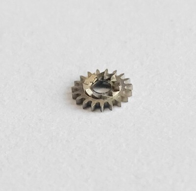 MONTRE FEF 310 - Pignon De Montre - Pièce De Mouvement Neuve Sans Boîte