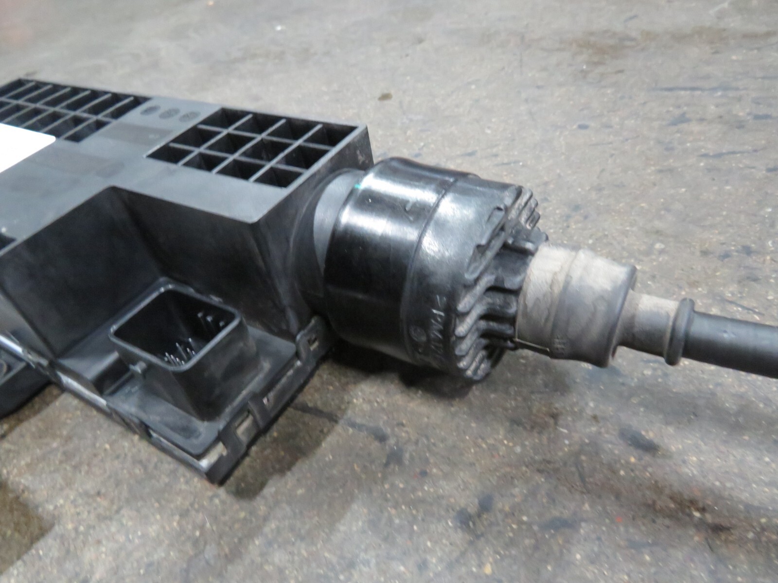 2016 Maserati Quattroporte, Ghibli, E-Brake Actuator, Used, P/N 670035348