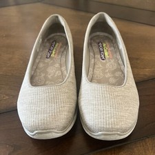 Skechers Women  s On The Go Go Walk Lite Belle Natural Beige Slip On Shoes Sz 9