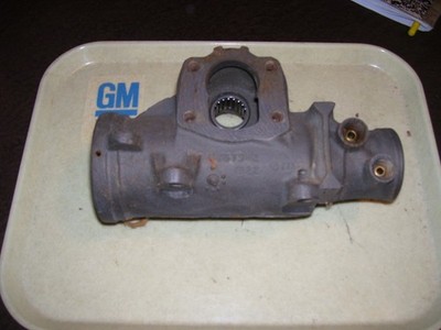 NOS GM Saginaw 808 Power Steering Gearbox case 5687962