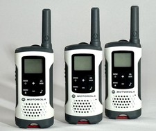 Motorola T260TP Talkabout Two-Way Radio / Rechargeable Walkie Talkies-Set of 3